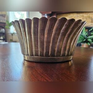 Elegant Gold Fluted Bowl